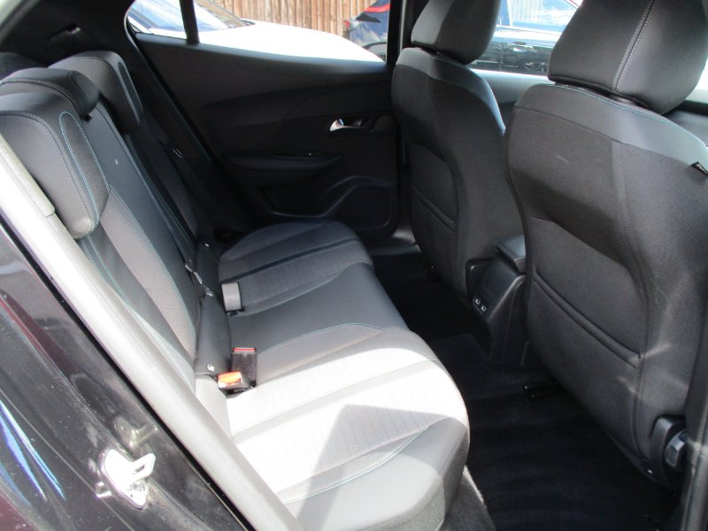 PEUGEOT 2008 1.2 PURETECH ALLURE PREMIUM SUV 5DR PETROL MANUAL EURO 6 S S...